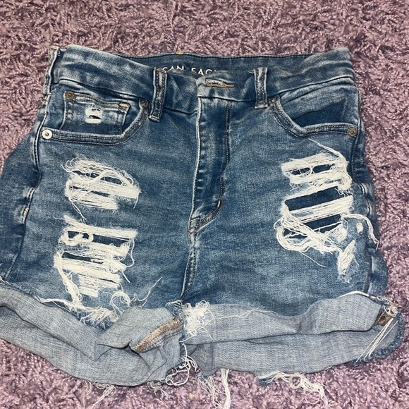 american eagle ripped jeans - Picture 1 of 2